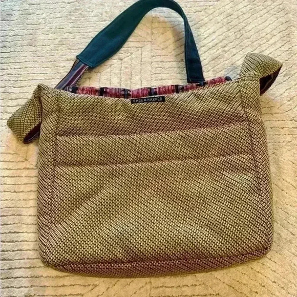 Sage and Harper messenger bag - Picture 5 of 9